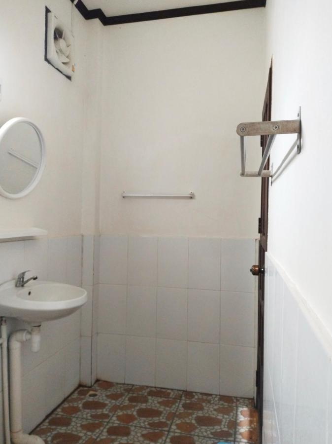 Riverview Bungalows & Gh Muang Ngoi Eksteriør billede