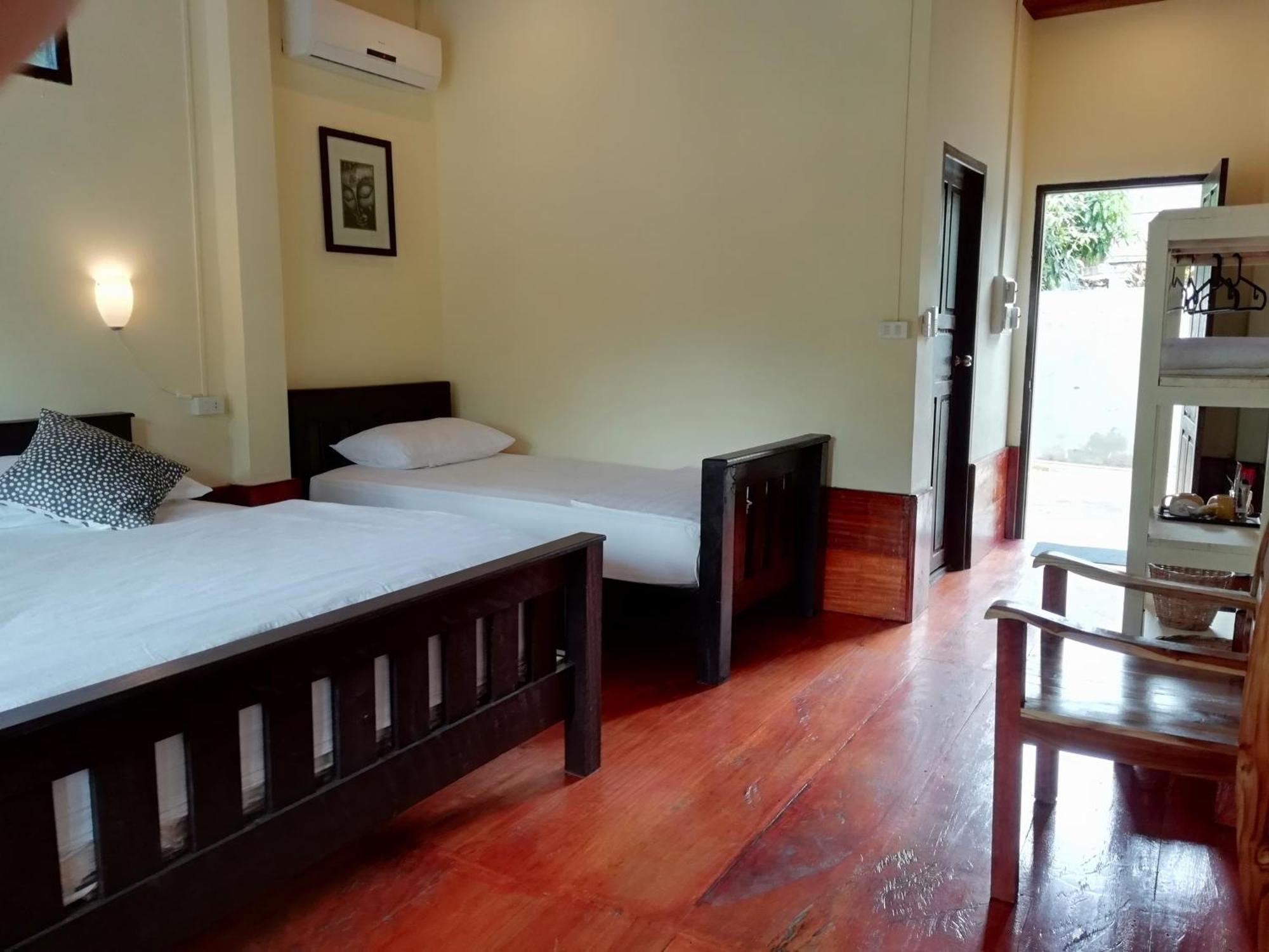 Riverview Bungalows & Gh Muang Ngoi Eksteriør billede