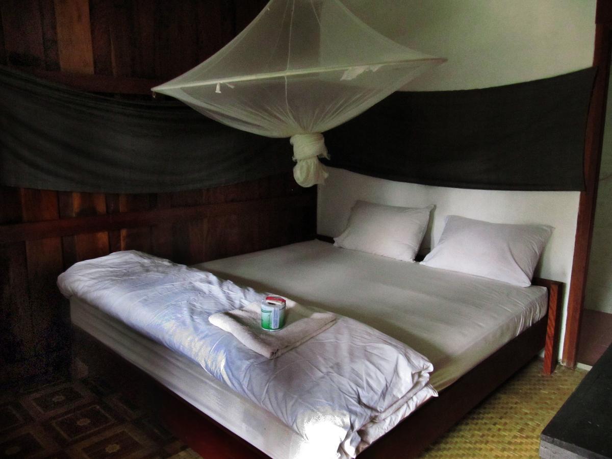 Riverview Bungalows & Gh Muang Ngoi Værelse billede