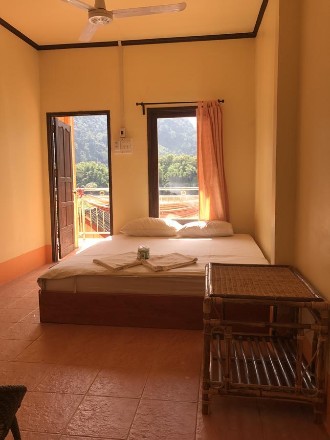Riverview Bungalows & Gh Muang Ngoi Eksteriør billede