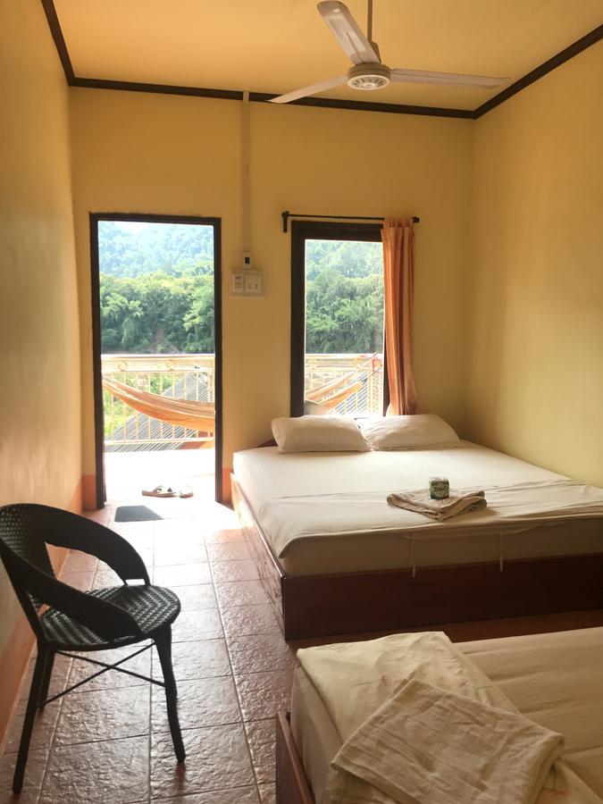 Riverview Bungalows & Gh Muang Ngoi Eksteriør billede