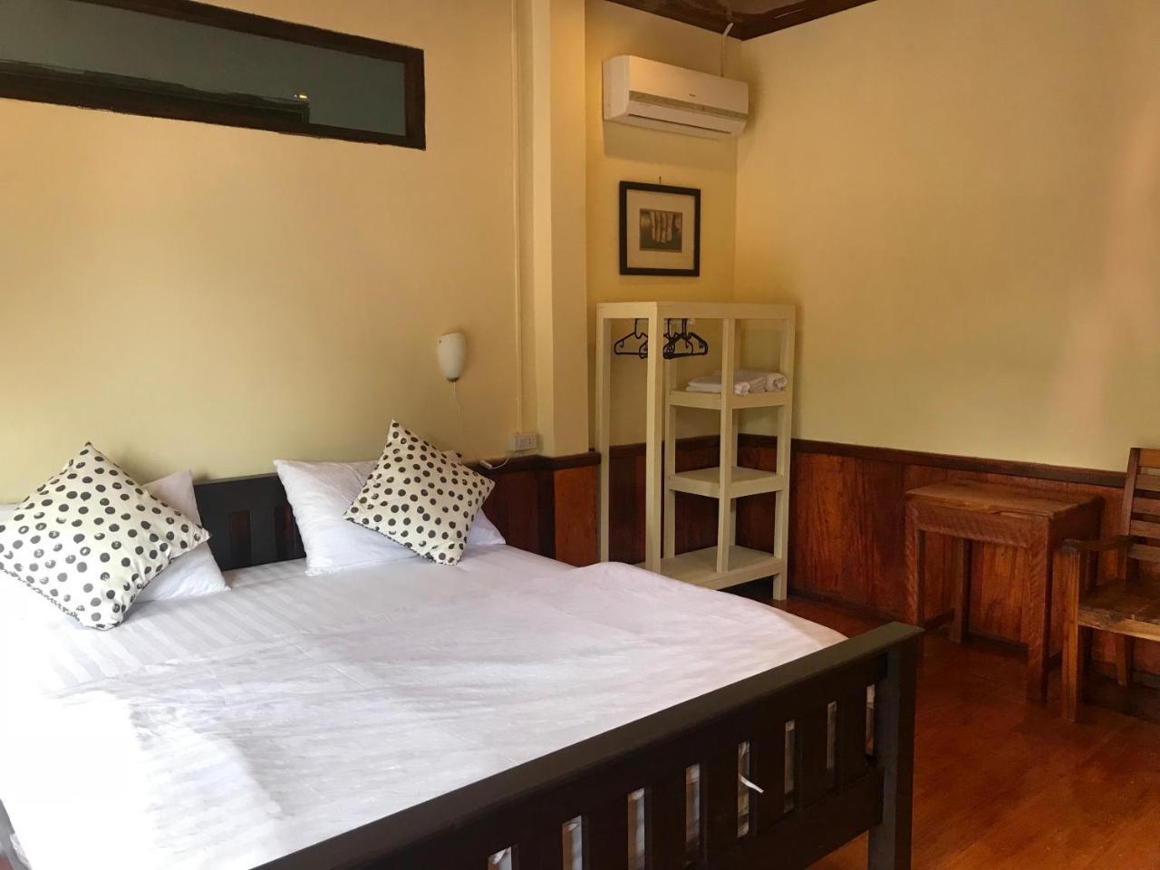 Riverview Bungalows & Gh Muang Ngoi Eksteriør billede
