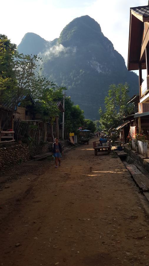 Riverview Bungalows & Gh Muang Ngoi Eksteriør billede